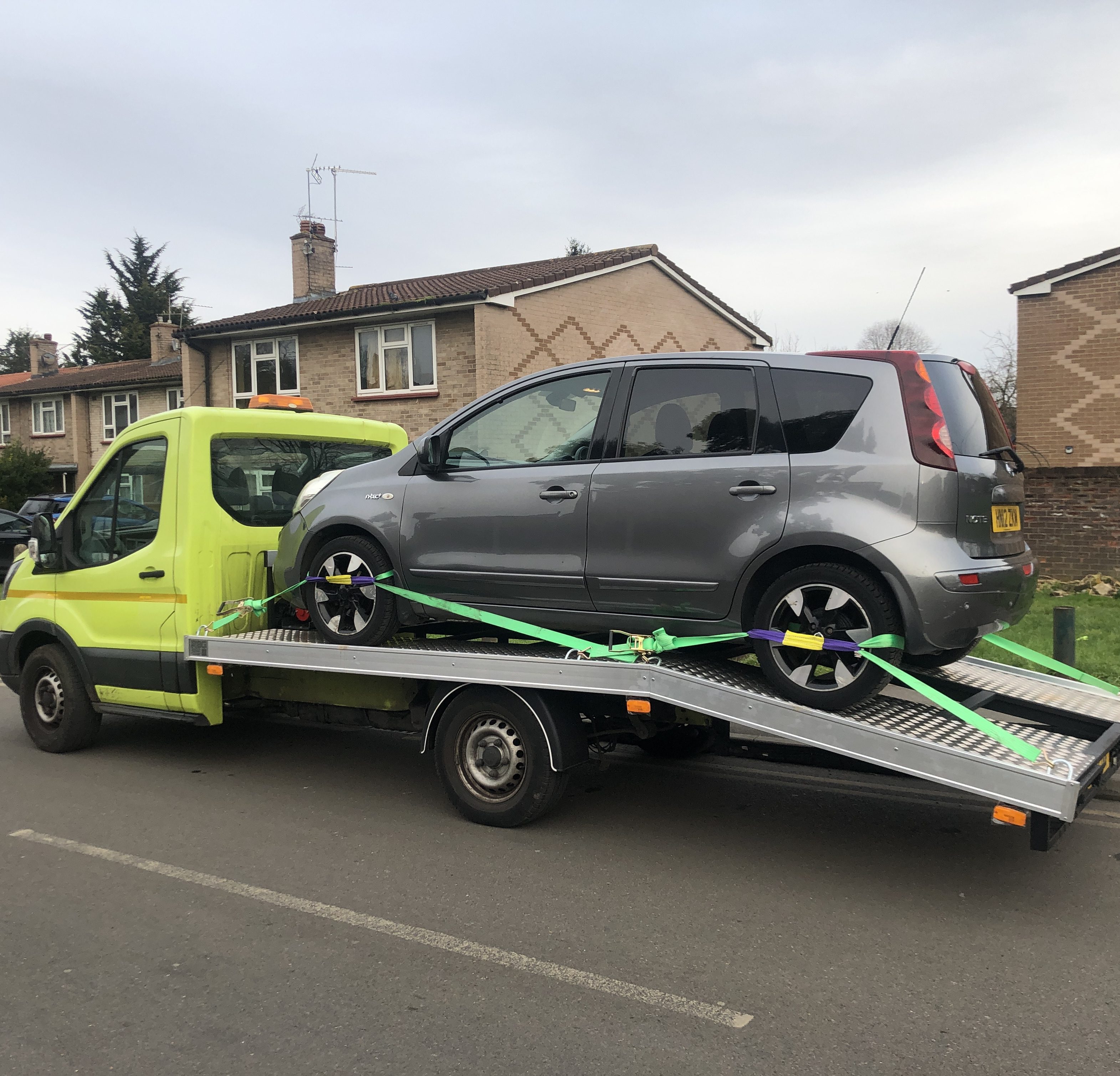 Cheap Recovery Truck Uk